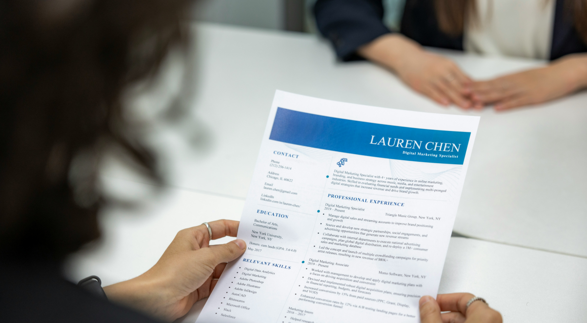 Leading from the centre